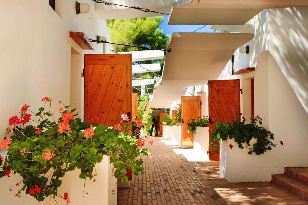 Hotel Kyrie Isole Tremiti San Domino Exterior foto