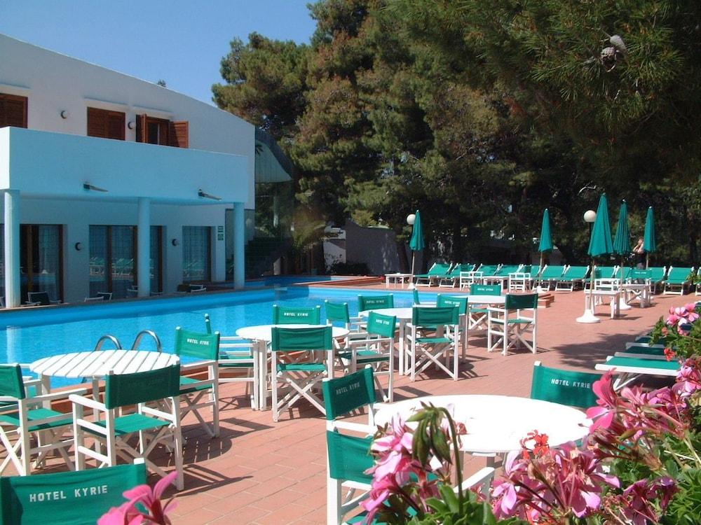 Hotel Kyrie Isole Tremiti San Domino Exterior foto